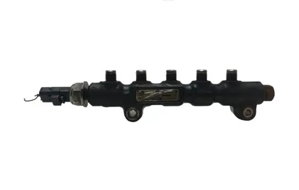 Citroen C5 Fuel main line pipe 9654592680
