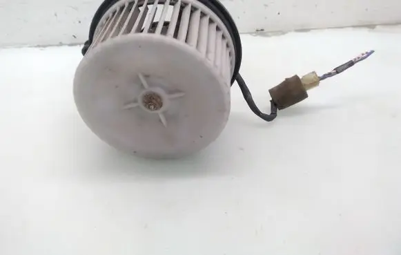 Mitsubishi Pajero Heater fan/blower
