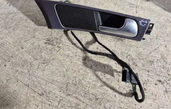 Audi A6 S6 C5 4B Front door interior handle 4b837020