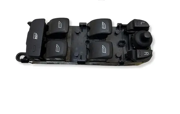 Volvo V70 Electric window control switch 31334881
