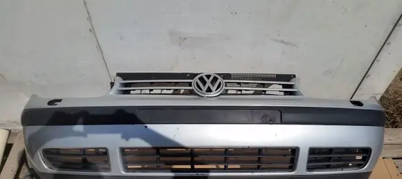 Volkswagen Golf IV Front bumper