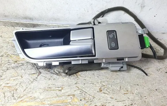 Land Rover Range Rover Sport L494 Front door interior handle AH2214017AA