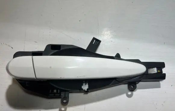 BMW 3 E90 E91 Front door handle cover 