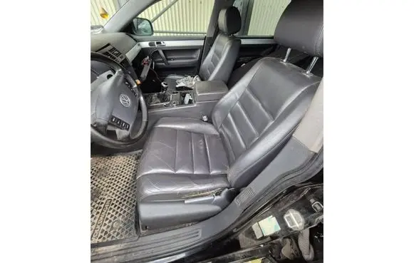 Seat set