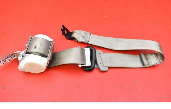 Ford Grand C-MAX Front seatbelt DM51R611B68AE