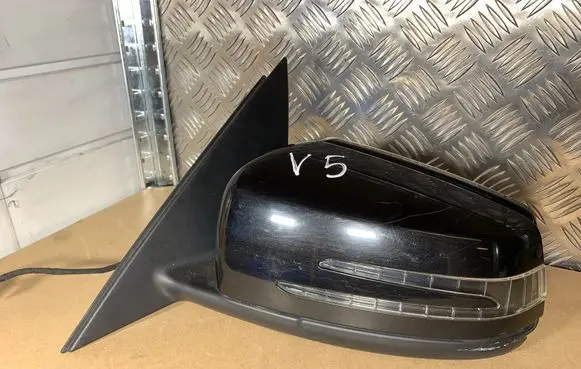 Mercedes-Benz C W204 Front door electric wing mirror A2048103316