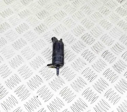 Cadillac SRX Windscreen/windshield washer pump 24002996
