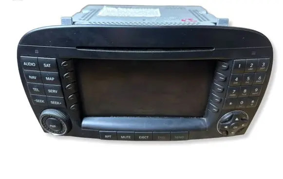 Mercedes-Benz SL R230 Radio/CD/DVD/GPS head unit A2304420360 A2308205489 A230827115