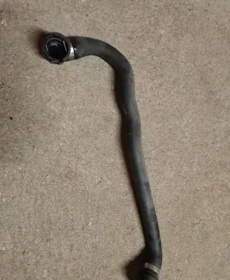 BMW 1 E81 E87 Engine coolant pipe/hose