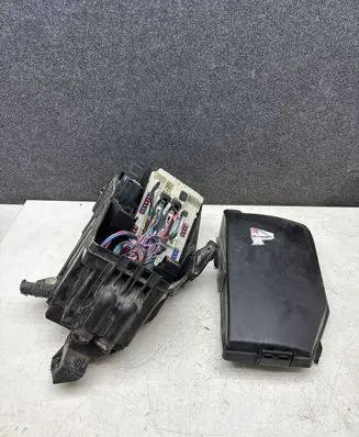 Nissan Murano Z51 Fuse box set 284B71BY0A