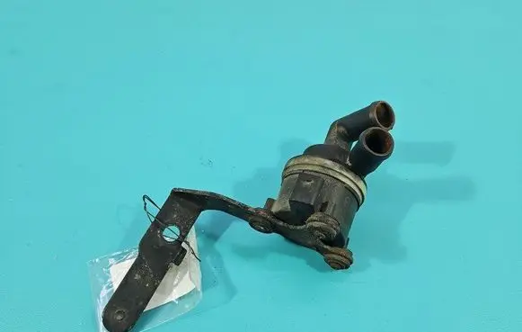 Volkswagen PASSAT B7 Electric auxiliary coolant/water pump 5N0965561A IMPRK1495517