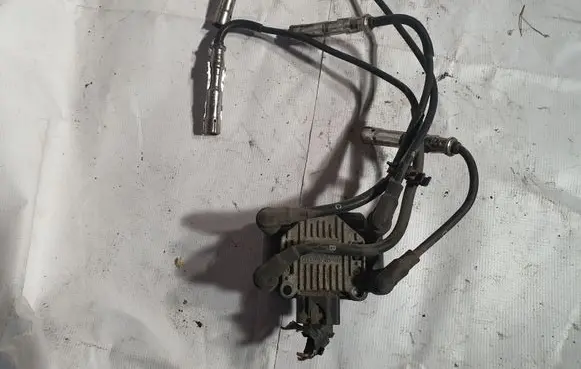 Seat Altea High voltage ignition coil 032905106B