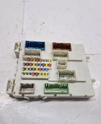 Ford Focus Fuse module 9A340AAA BD20487110317