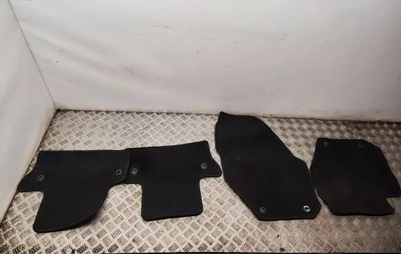Volvo XC60 Car floor mat set 31267689