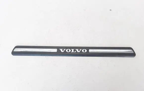 Volvo S80 Front sill trim cover