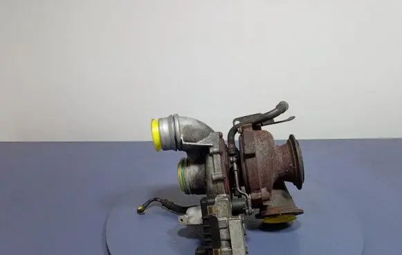 BMW 7 F01 F02 F03 F04 Turbo system vacuum part 7799758