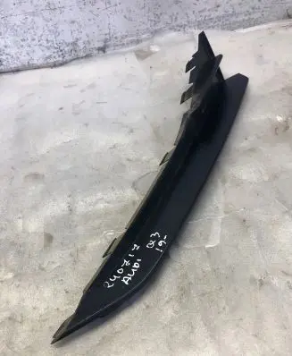 Audi Q3 F3 Front bumper lower grill 83a807926