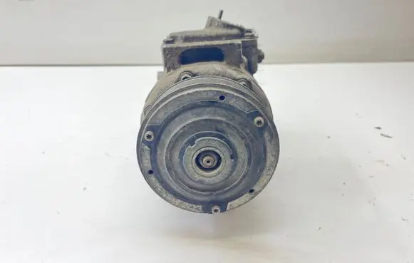 Volkswagen PASSAT B6 Air conditioning (A/C) compressor (pump) 1K0820803Q 8676F 09334009563