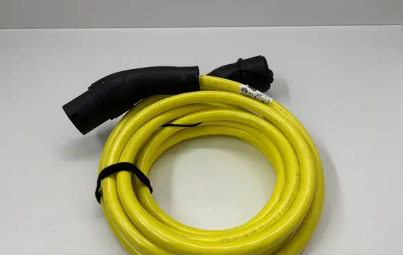 Audi Q4 e-tron Electric car charging cable 1EA971639M
