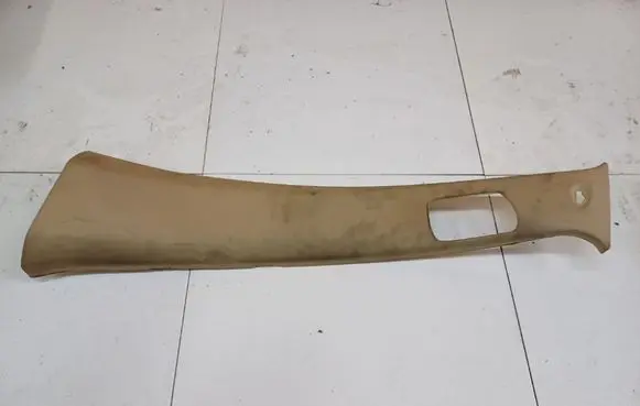 Mercedes-Benz R W251 (B) pillar trim (top) A2516907725