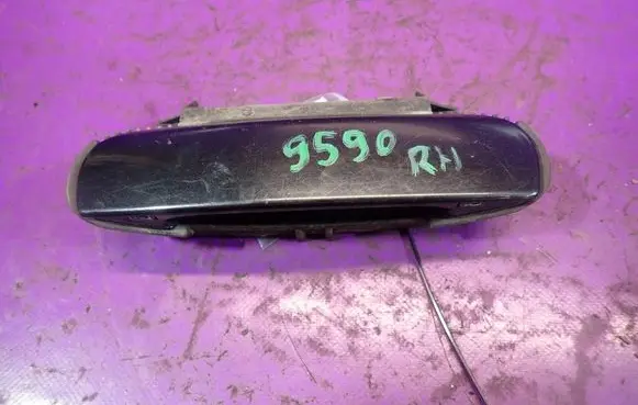 Audi A4 S4 B7 8E 8H Rear door exterior handle