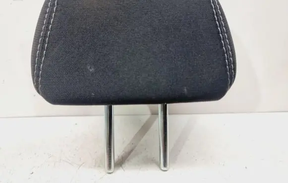 Nissan Qashqai Rear seat headrest 86460HV20A