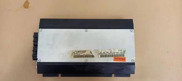 Bentley Continental Sound amplifier 3W0035456B 3W0035456A