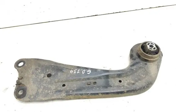 Volkswagen Golf VII Rear upper control arm/wishbone