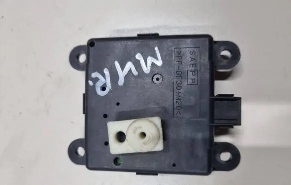 Nissan Murano Z50 Air flap motor/actuator 3K01030840 050120