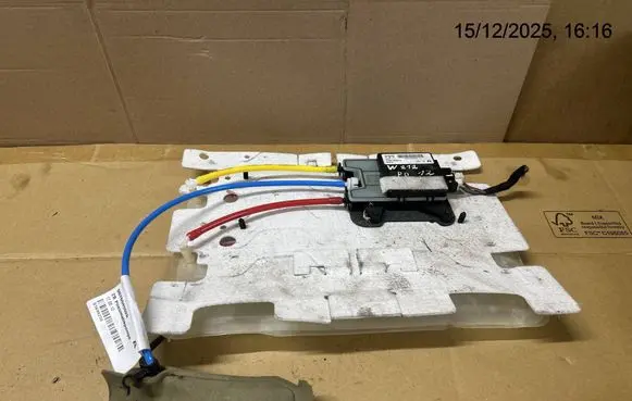 Mercedes-Benz E W212 Other control units/modules A0009105102 0009105102