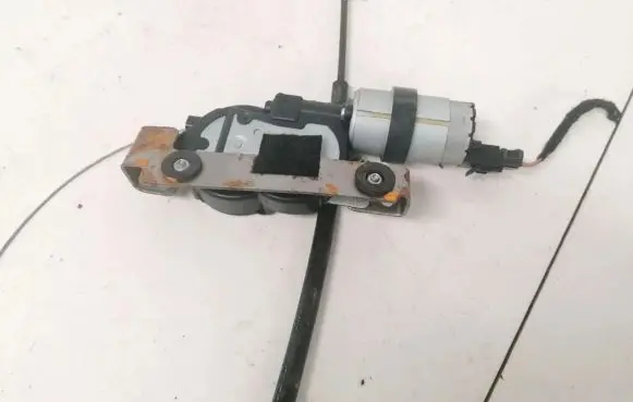 Volkswagen Touareg I Seat adjustment motor 