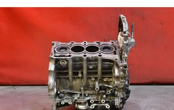 Honda Civic IX Engine block N16A1