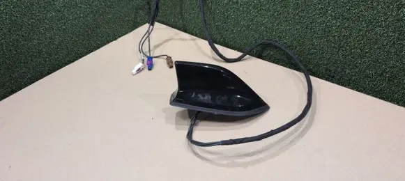 Renault Koleos II Radio antenna 282172841R 26R0310268