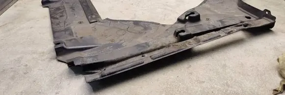 Audi A4 S4 B7 8E 8H Side bottom protection 8W0825215E