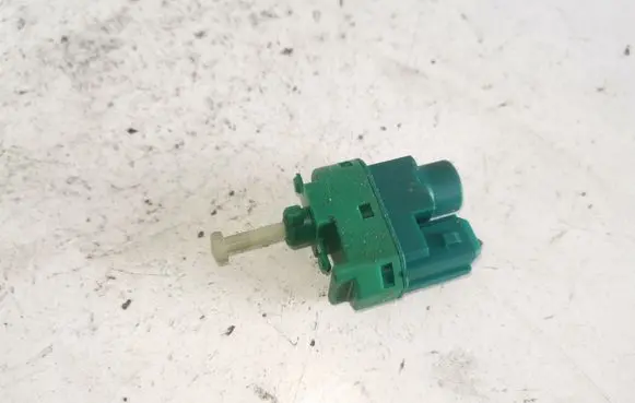 Ford Mondeo Mk III Brake pedal sensor switch 94BB9C872AC