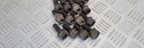 Seat Ibiza II (6k) Nuts/bolts