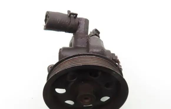 Ford Focus Power steering pump