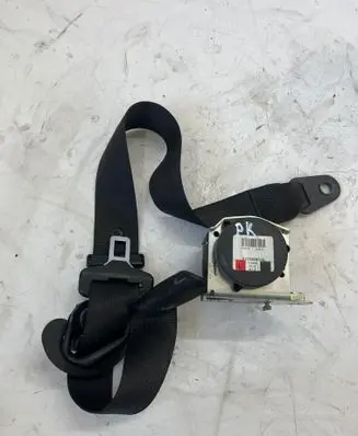 Mini Cooper Countryman R60 Front seatbelt 617059800B
