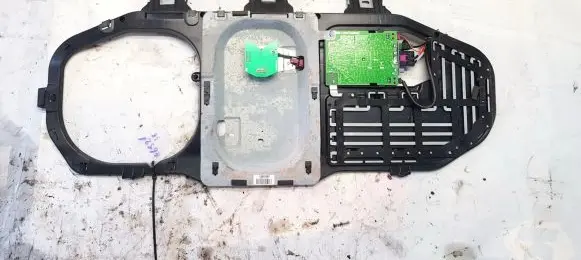 Antenna control unit