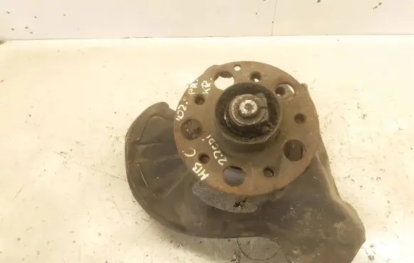 Mercedes-Benz C W203 Front wheel hub spindle knuckle