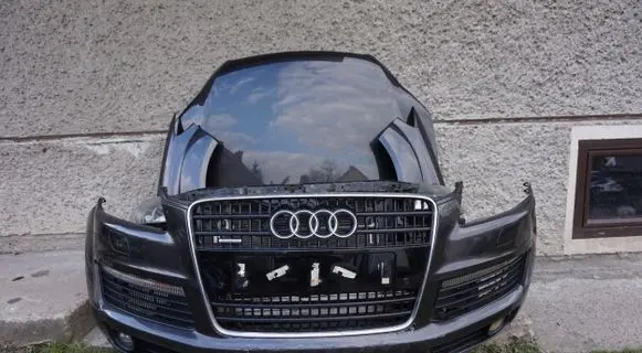 Audi Q7 4L Front piece kit 