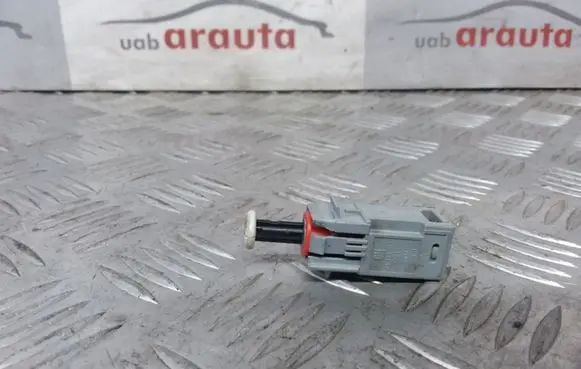 Clutch pedal sensor