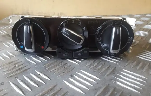 Volkswagen Polo V 6R Climate control unit 6R0820045G 901516270000