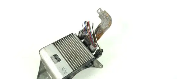 Toyota Avensis T270 Engine control unit/module ECU 8987120080 1310001562