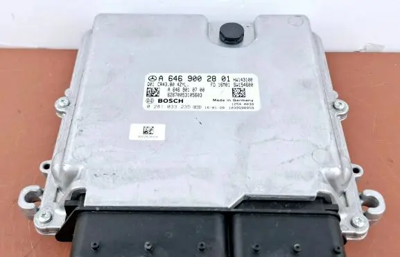 Mercedes-Benz Sprinter W906 Engine control unit/module ECU A6469002801
