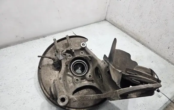 Audi Q5 SQ5 Rear wheel hub spindle/knuckle 8R0505435A