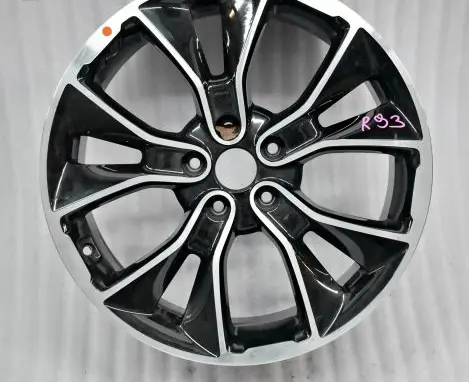 Hyundai Kona I R19 alloy rim 