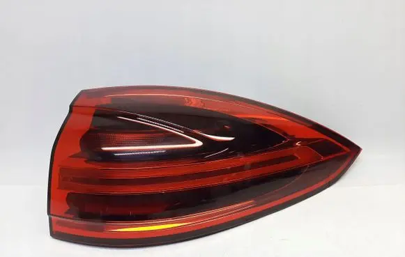Porsche Cayenne (9PA) Rear/tail lights 7P5945208Pporschee