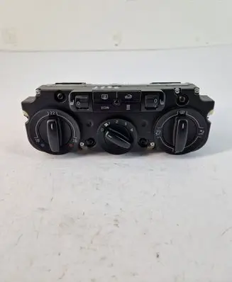 Volkswagen Golf V Climate control unit 