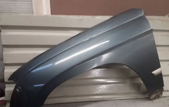 Chrysler Pacifica Fender 